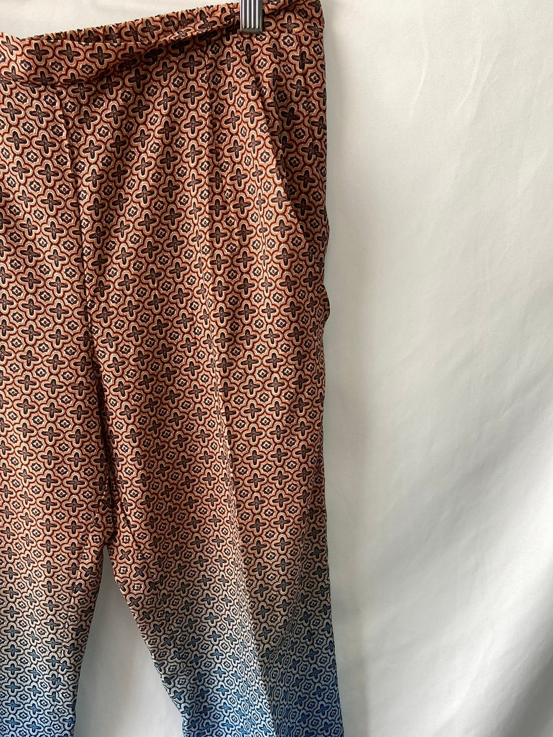 H&M. Pantalón talla M