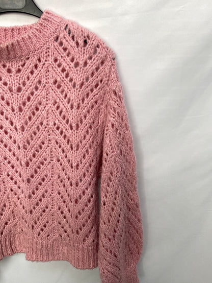 MANGO.Pink die-cut Ts jersey