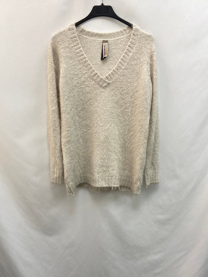 PULL&BEAR. Jersey beige pelito T.S