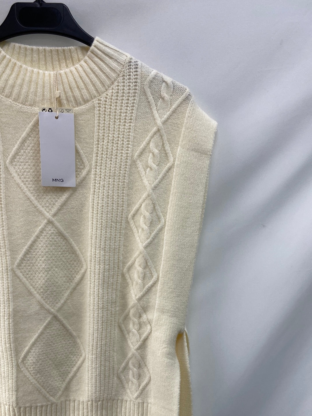 MANGO. Jersey sin mangas lazadas T.s