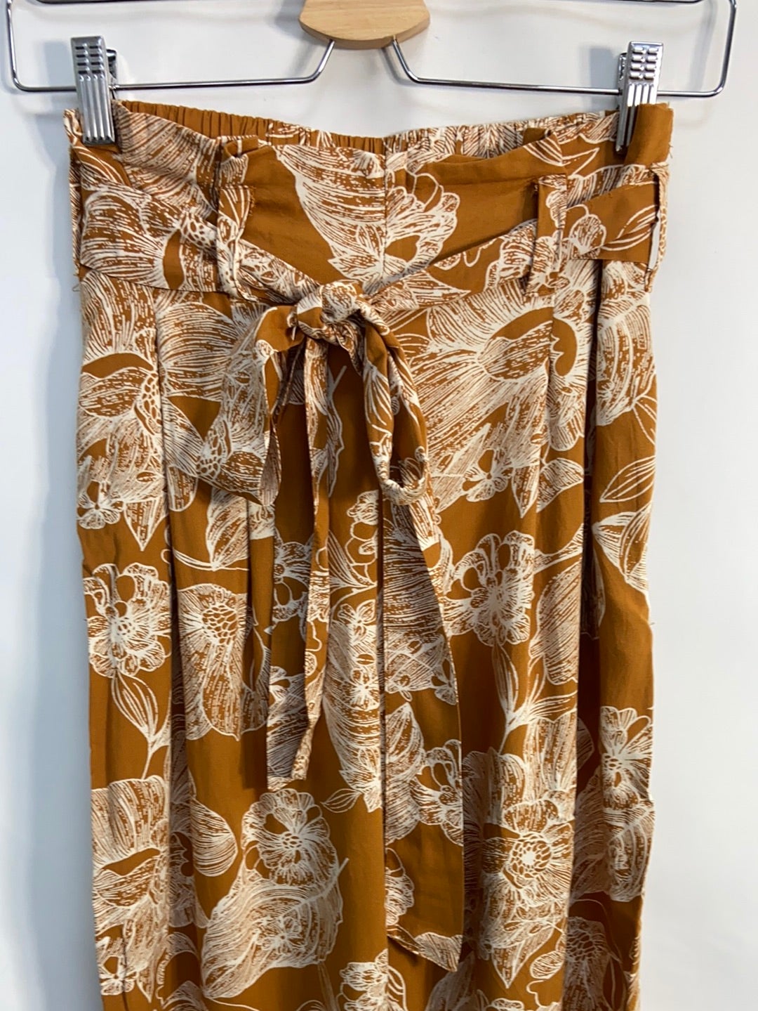 PRIMARK. Mustard floral culottes size 36