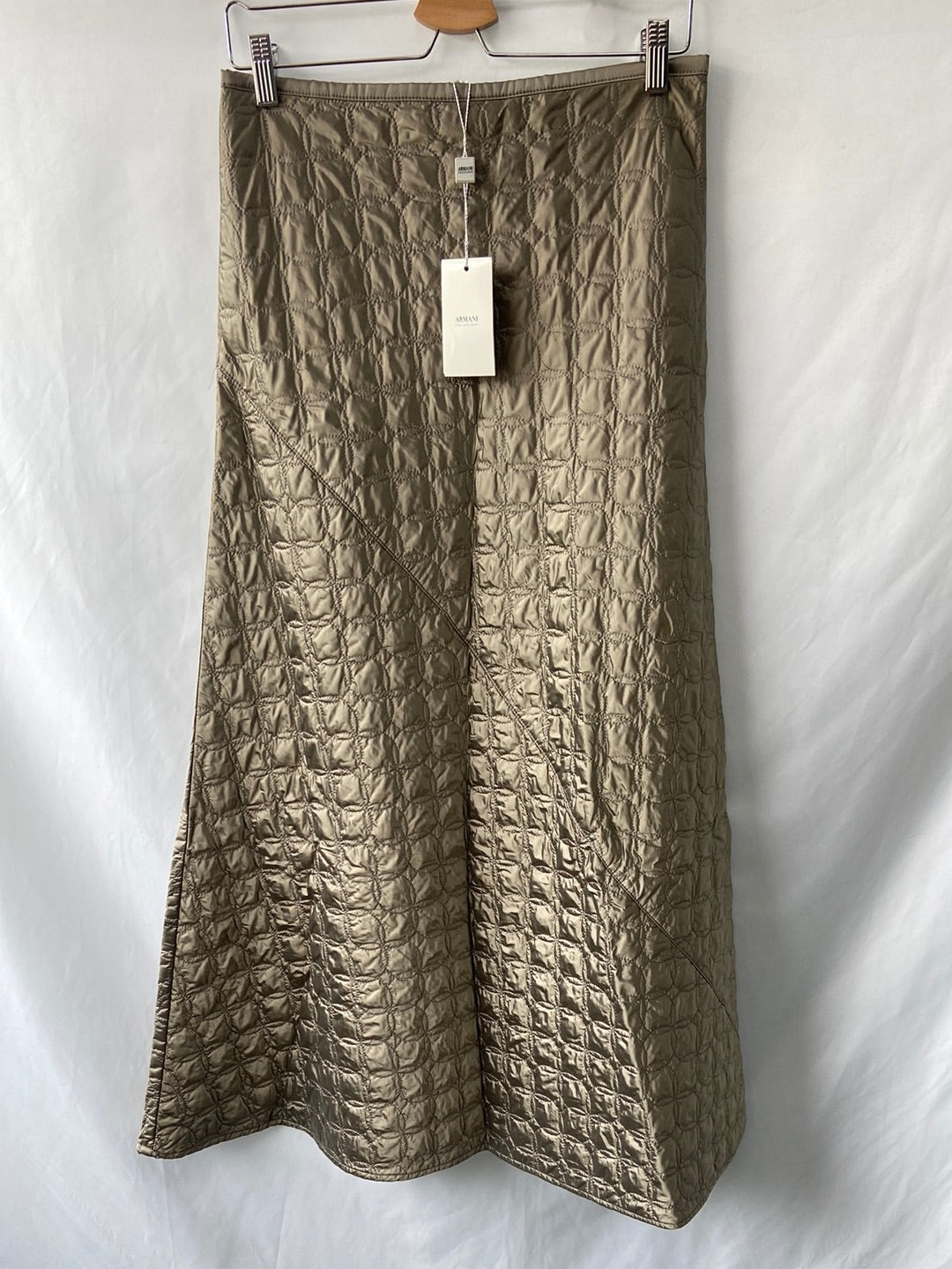 ARMANI. Quilted skirt S.42 (38)