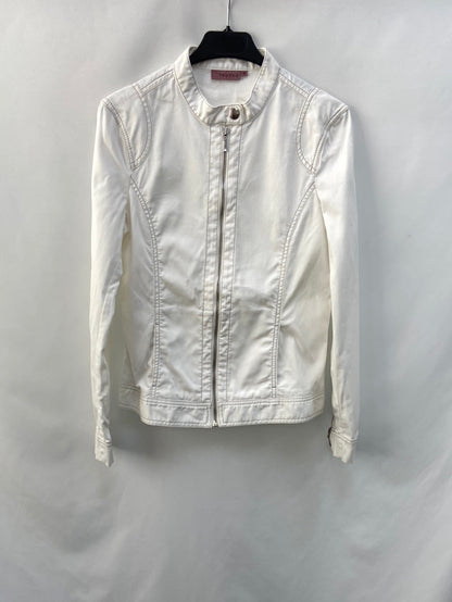 TRUCCO. cazadora blanca denim  T.36