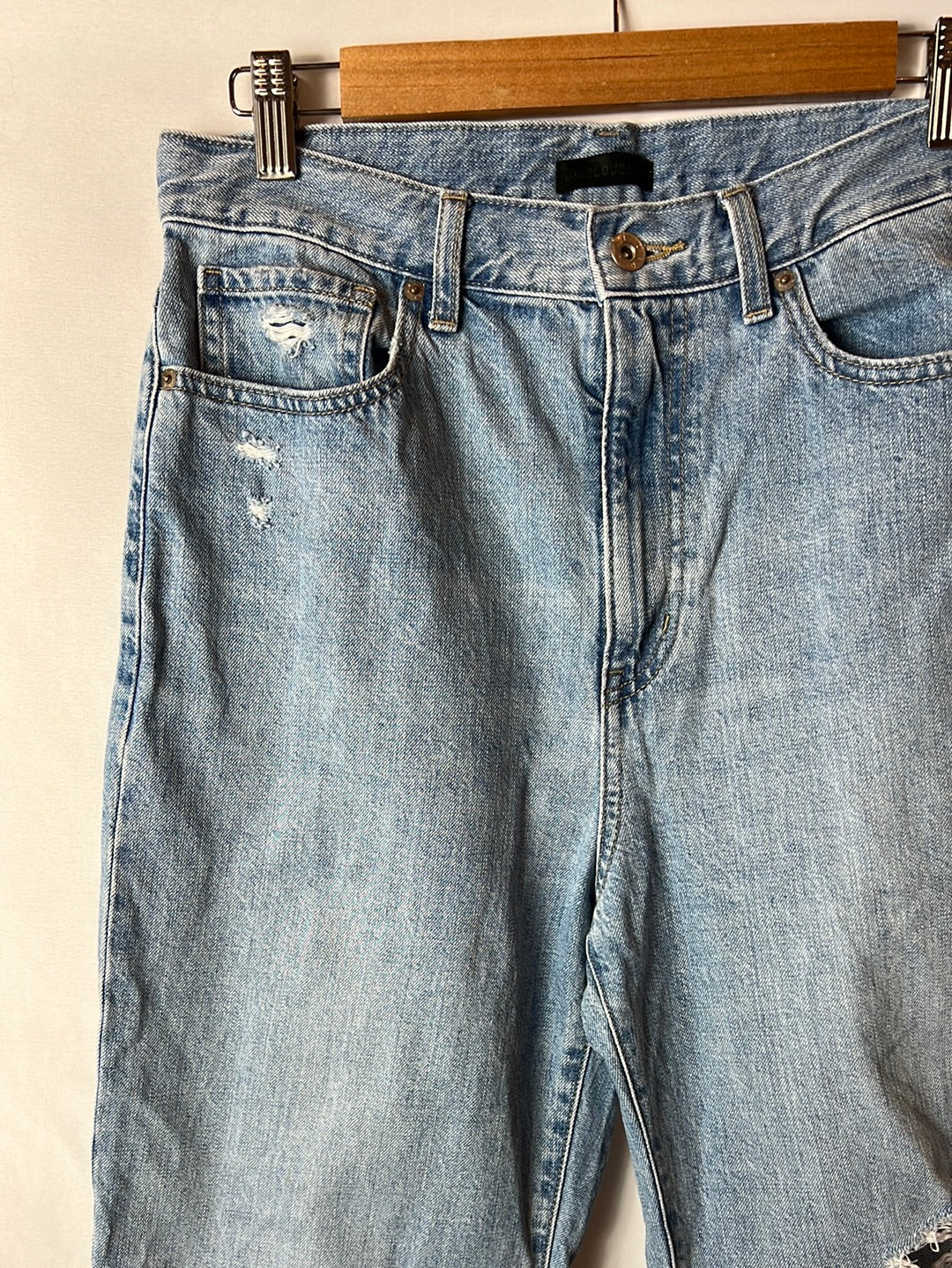 UNIQLO. Pantalón denim recto T.38