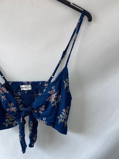 BROWNIE.Croptop lazada T.S/M