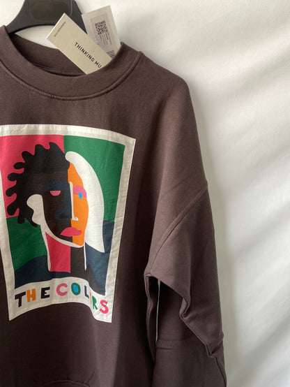 THINKING MU. Sudadera marrón dibujo  T.s