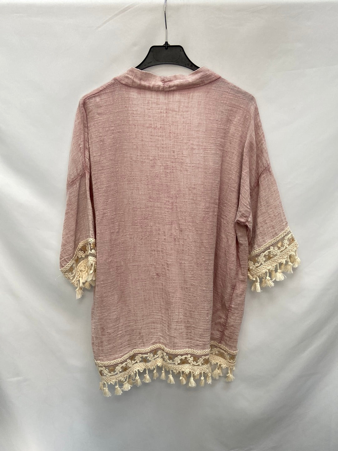 OTRAS.Kimono rosa flecos TU (s)