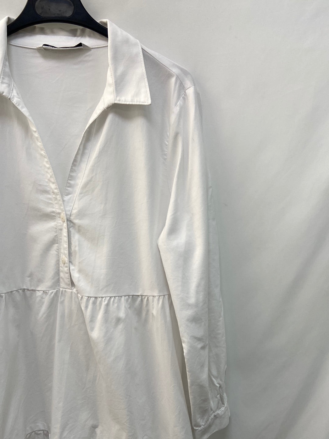 ZARA. vestido camisero T.L