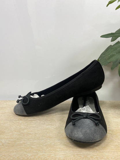 XTI. Bailarina negra y plateada T.39