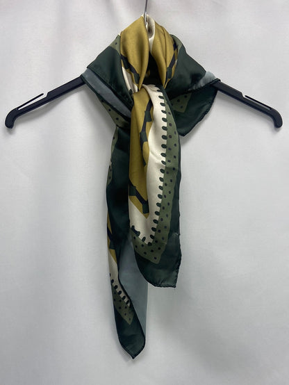 OBJECT. Green-toned scarf