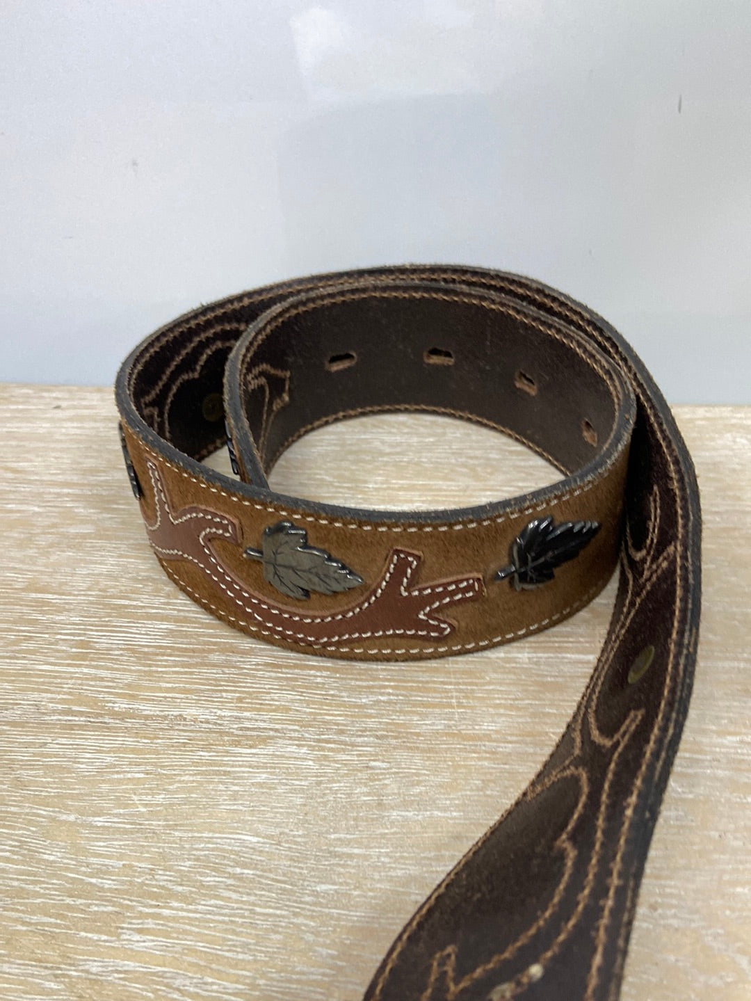 OTRAS.Cinturón piel vintage