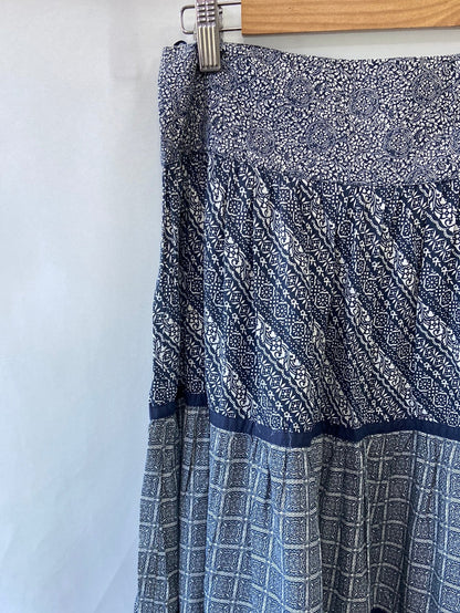 MANGO.Falda larga volantes T.36