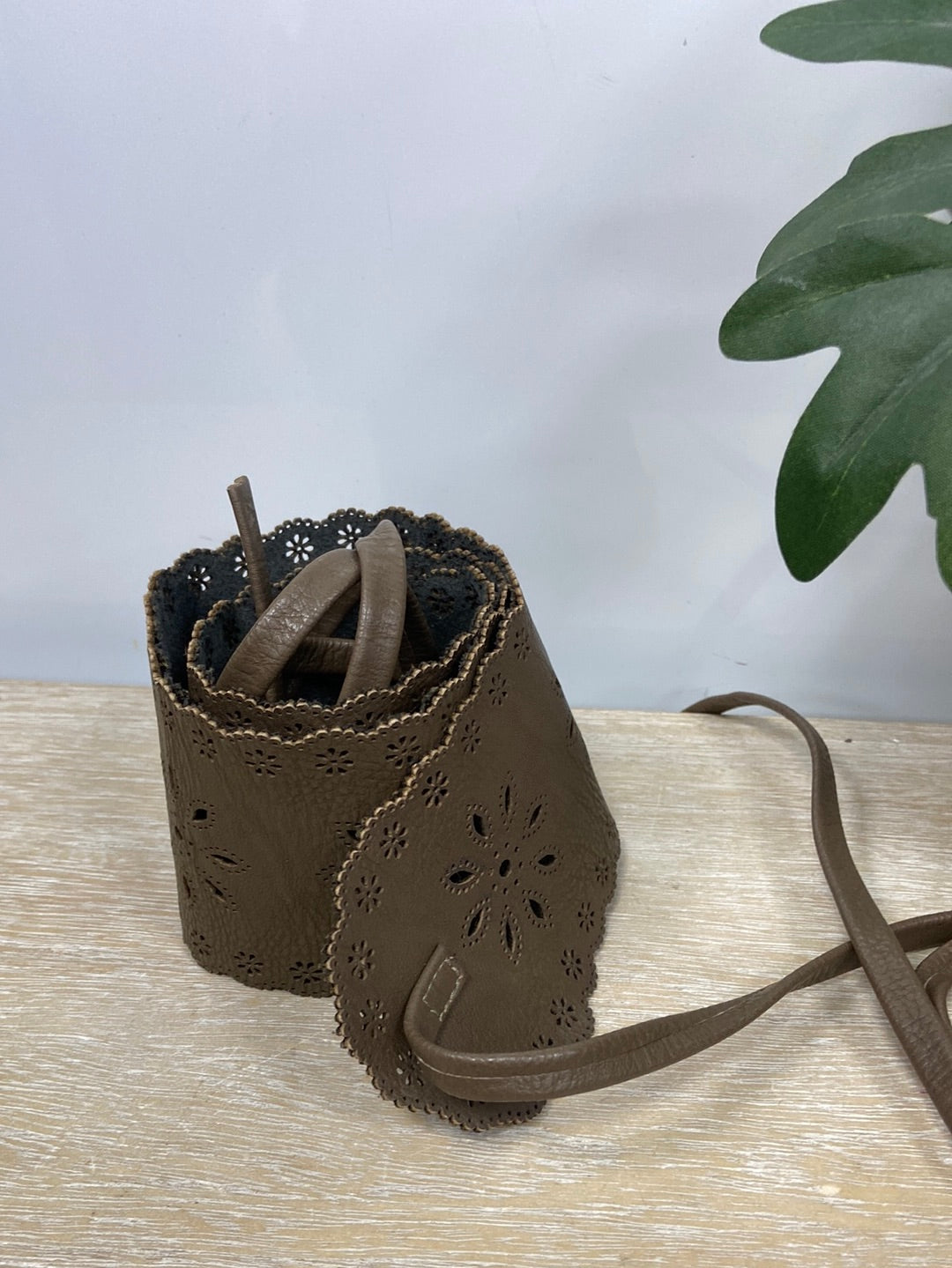 OTRAS.Cinturón cuerda troquelado