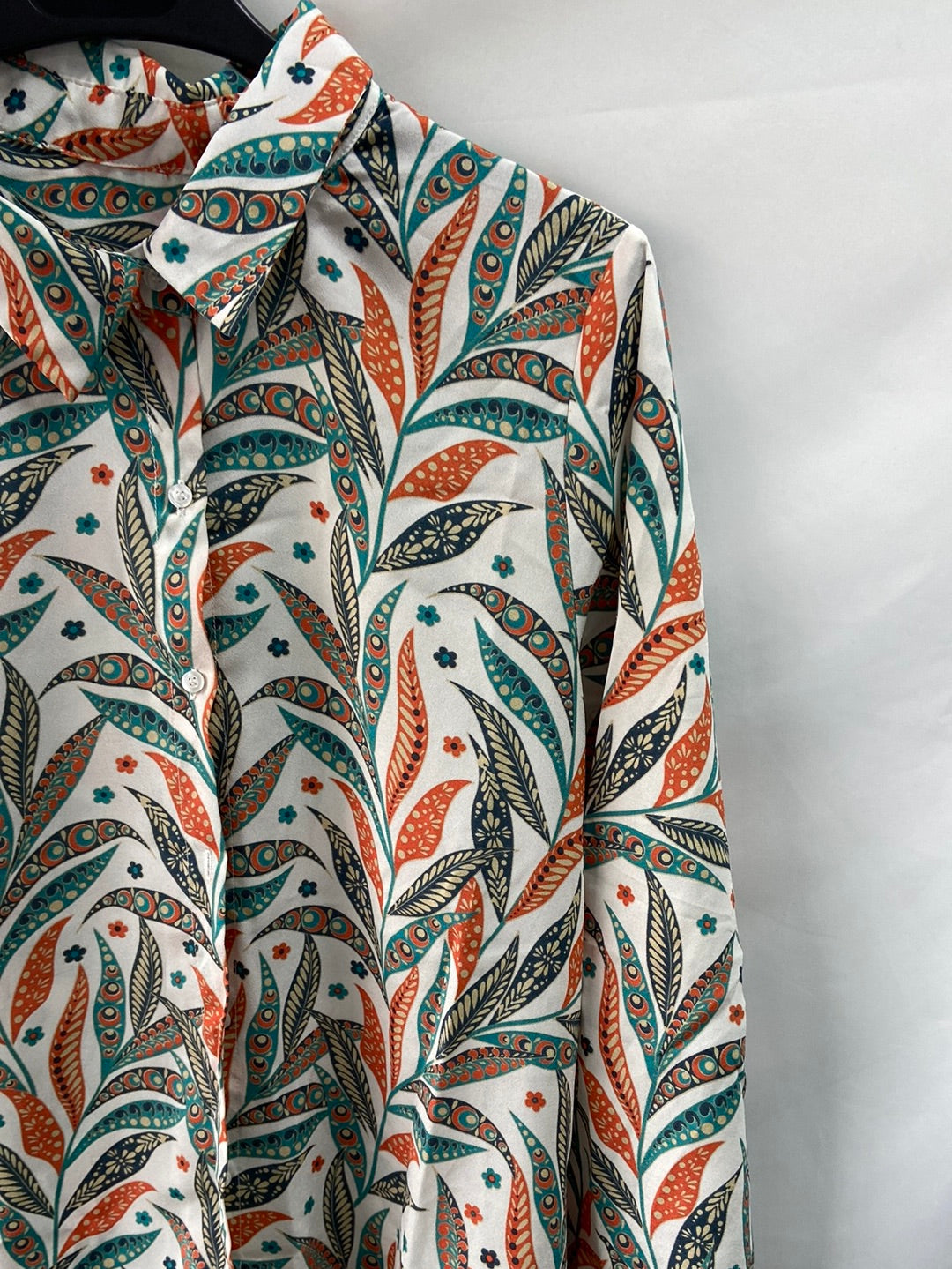 OTHERS.TU leaf print shirt (s/m)