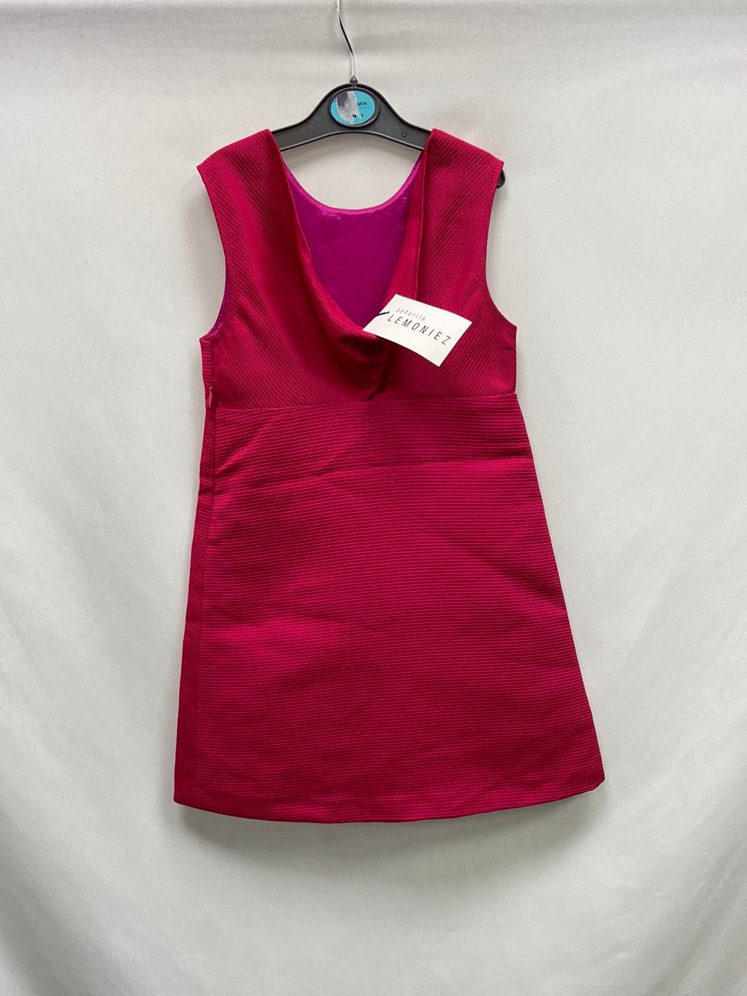 SEÑORITA LEMONIEZ. Vestido fusciaT.6 años