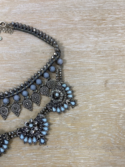 LOLA LA BOLA. Collar choquer plateado