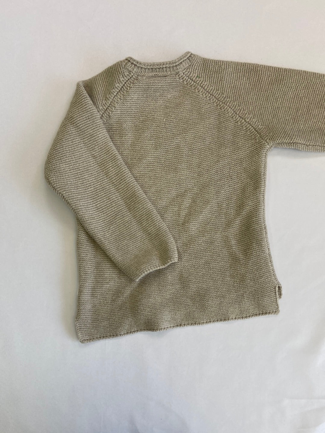 ZARA. Jersey beige oscuro hombro botones T.18/24