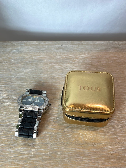 TOUS. Reloj pedrería y goma