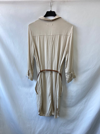 OTRAS.Vestido beige estilo sahariano T.M