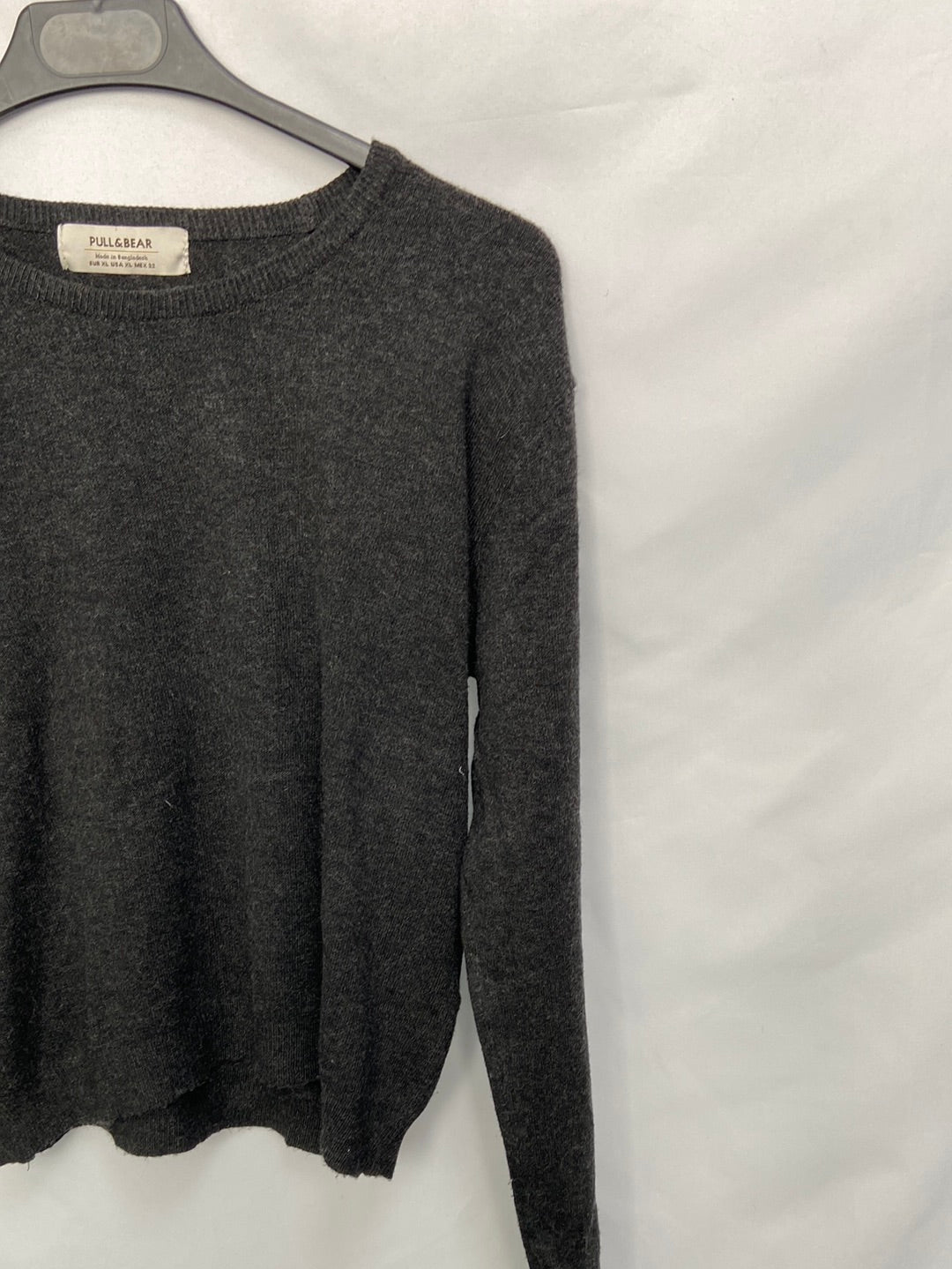 PULL&BEAR.Jersey gris fino cortito T.XL (s)