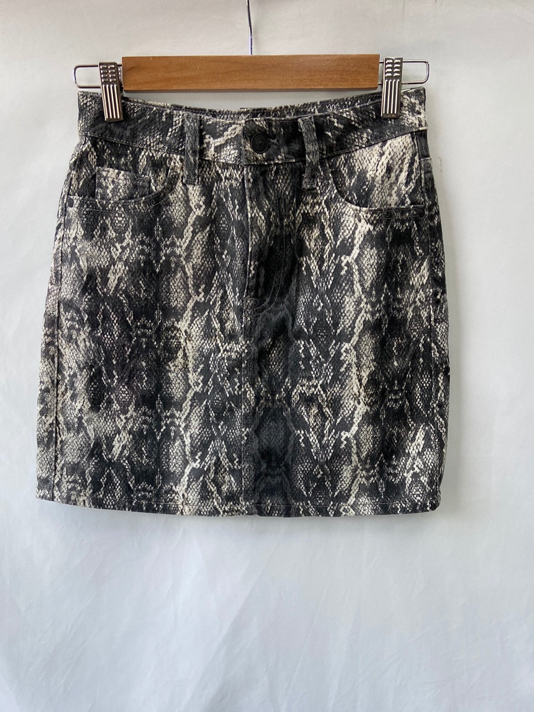 ZARA.Falda denim serpiente T.XS