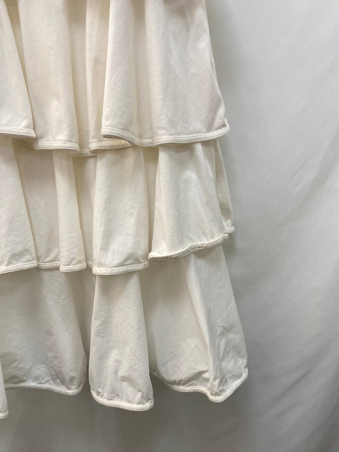 ZARA. Vestido blanco volantes T.L (Tara)