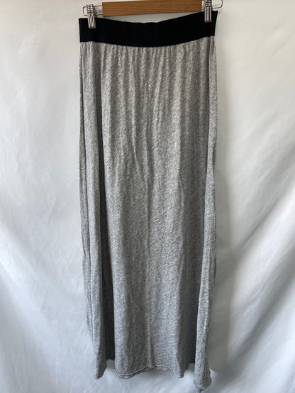 AMERICAN VINTAGE.Falda vuelo gris T.36/38