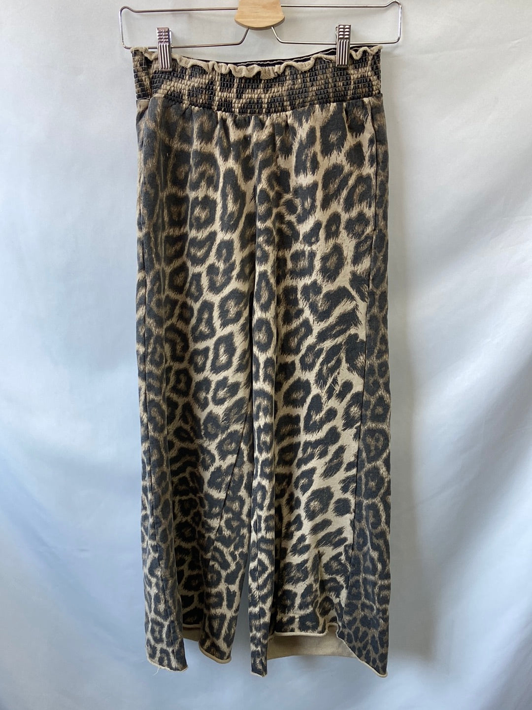 A THE SHOP. Leopard print straight leg trousers TU (36)