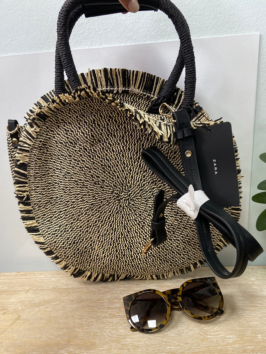 ZARA.Bolso redondo rafia