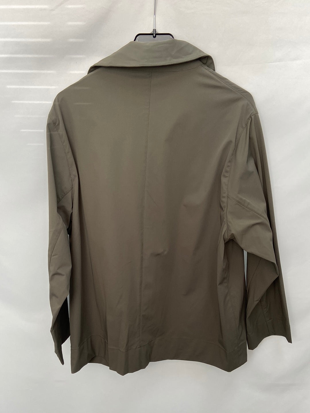 SHON MOTT.Camisa/sobrecamisa verde impermeable T.L