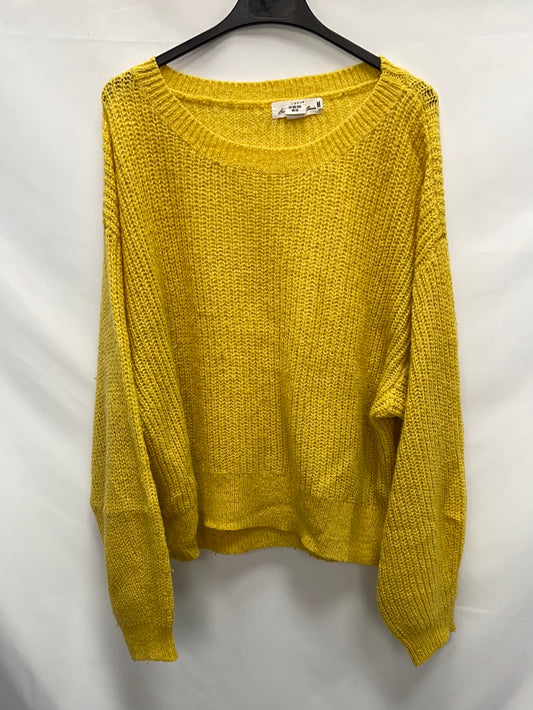 H&M.Jersey Amarillo punto oversized T.S