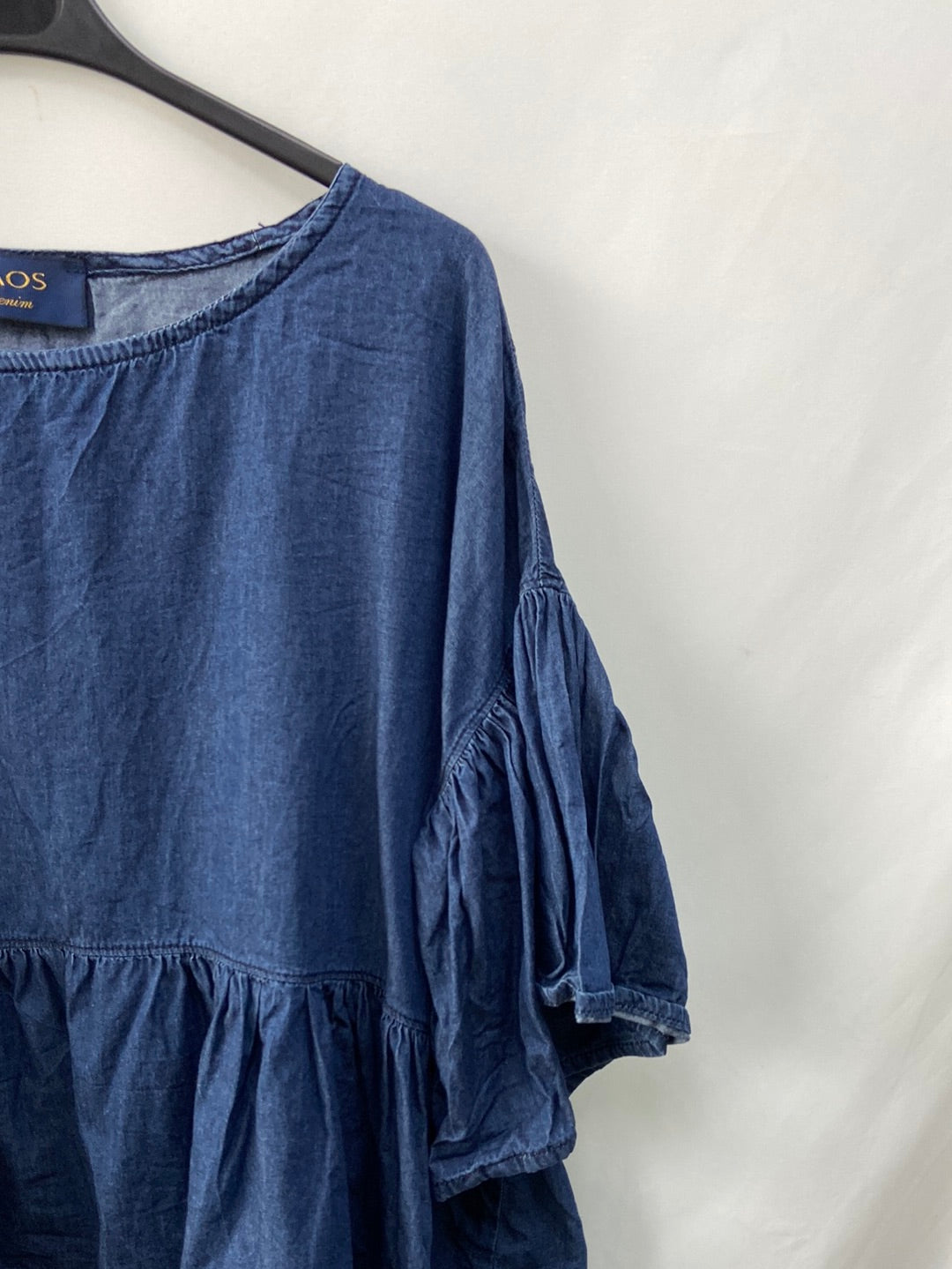 KAOS.Blusa denim fluida volantes T.M/L