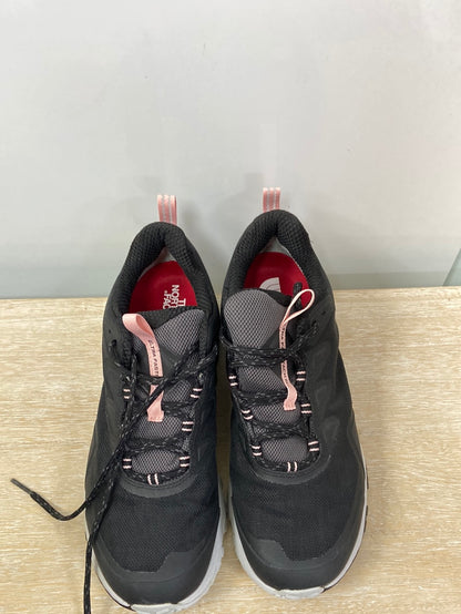 THE NORTH FACE. Black sneakers, size 39.5