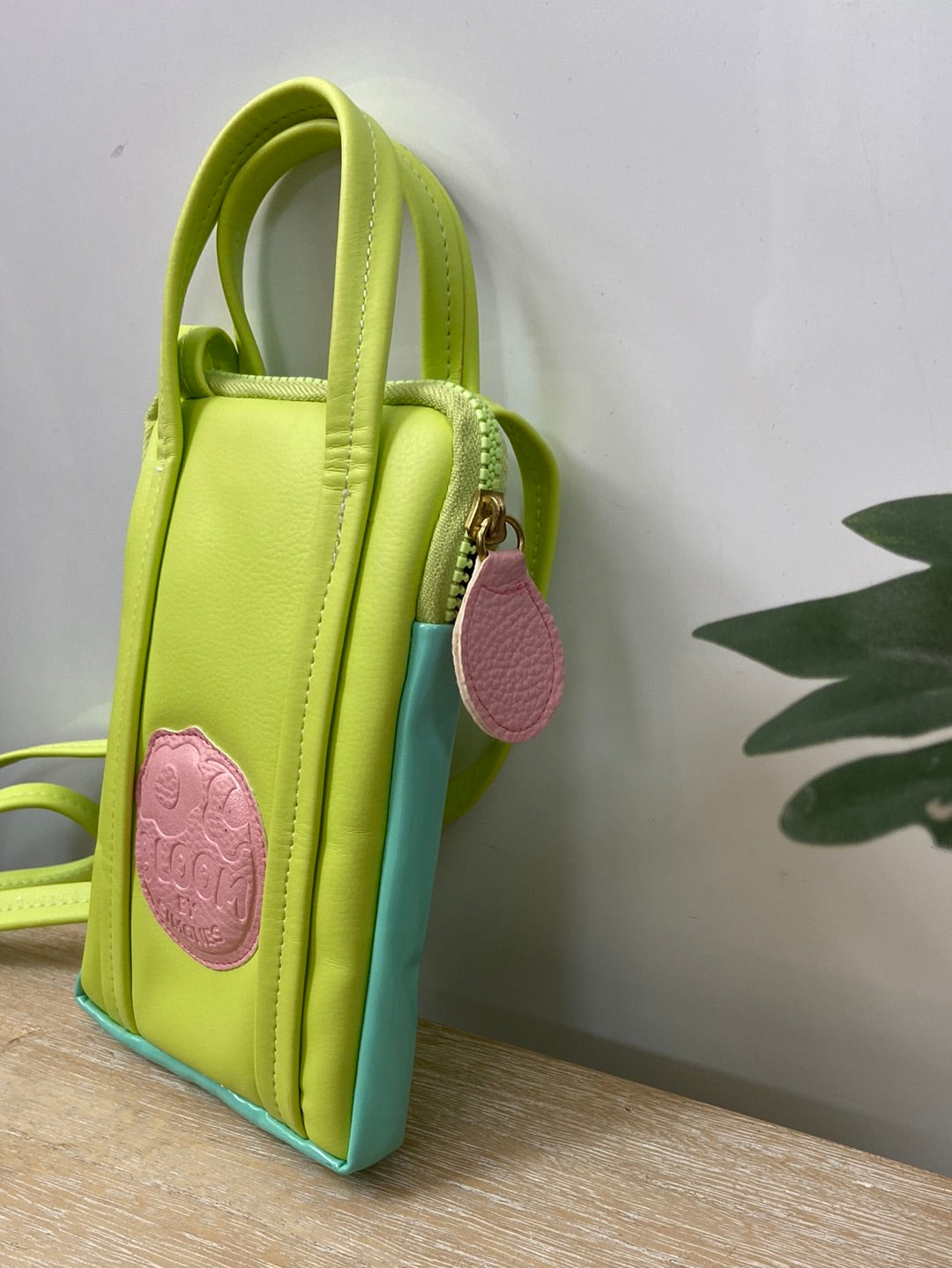 BLOOM BY SIMONES.Bolso vertical bandolera TU