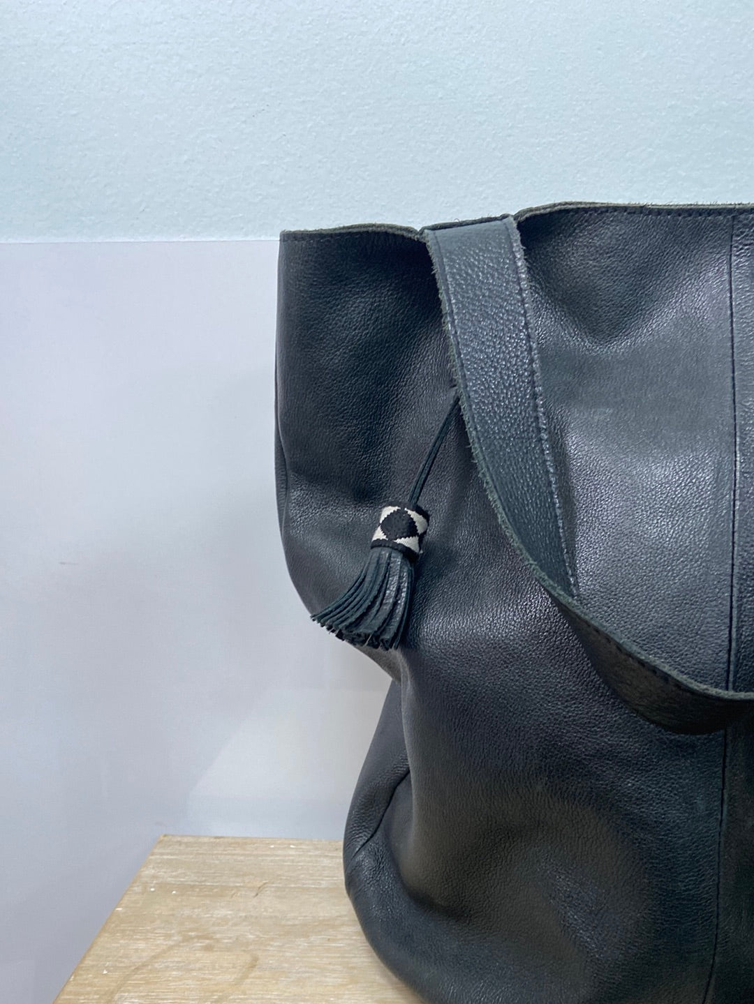 STIEGLITR. Bolso negro grande