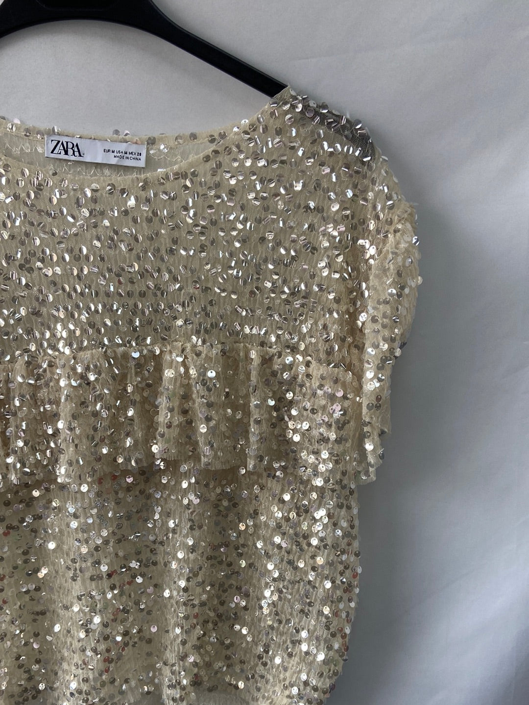 ZARA.Top encaje lentejuelas T.M
