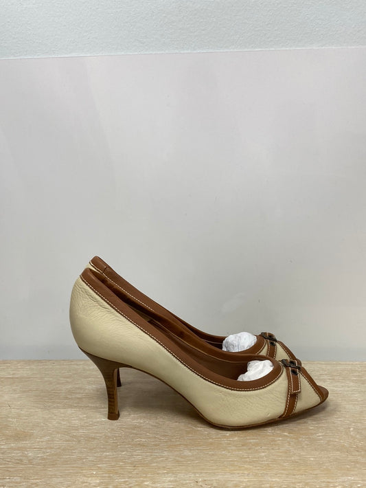 MASSIMO DUTTI.Tacones piel T.41
