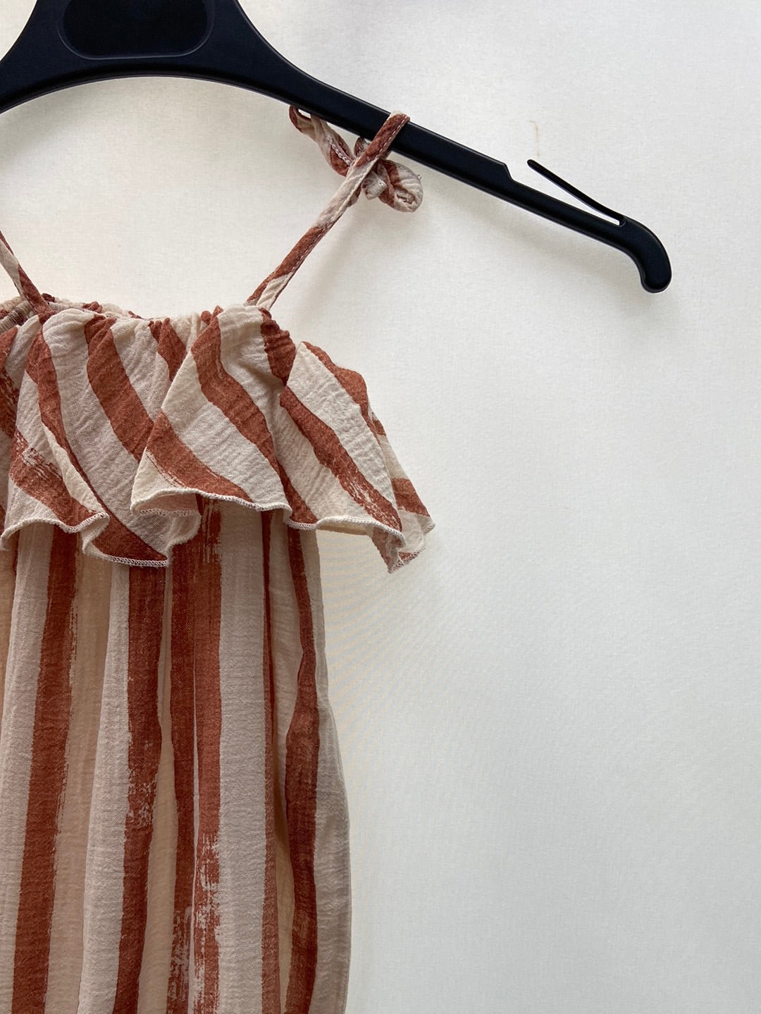 PLAY UP. Mono corto rayas T.24 meses