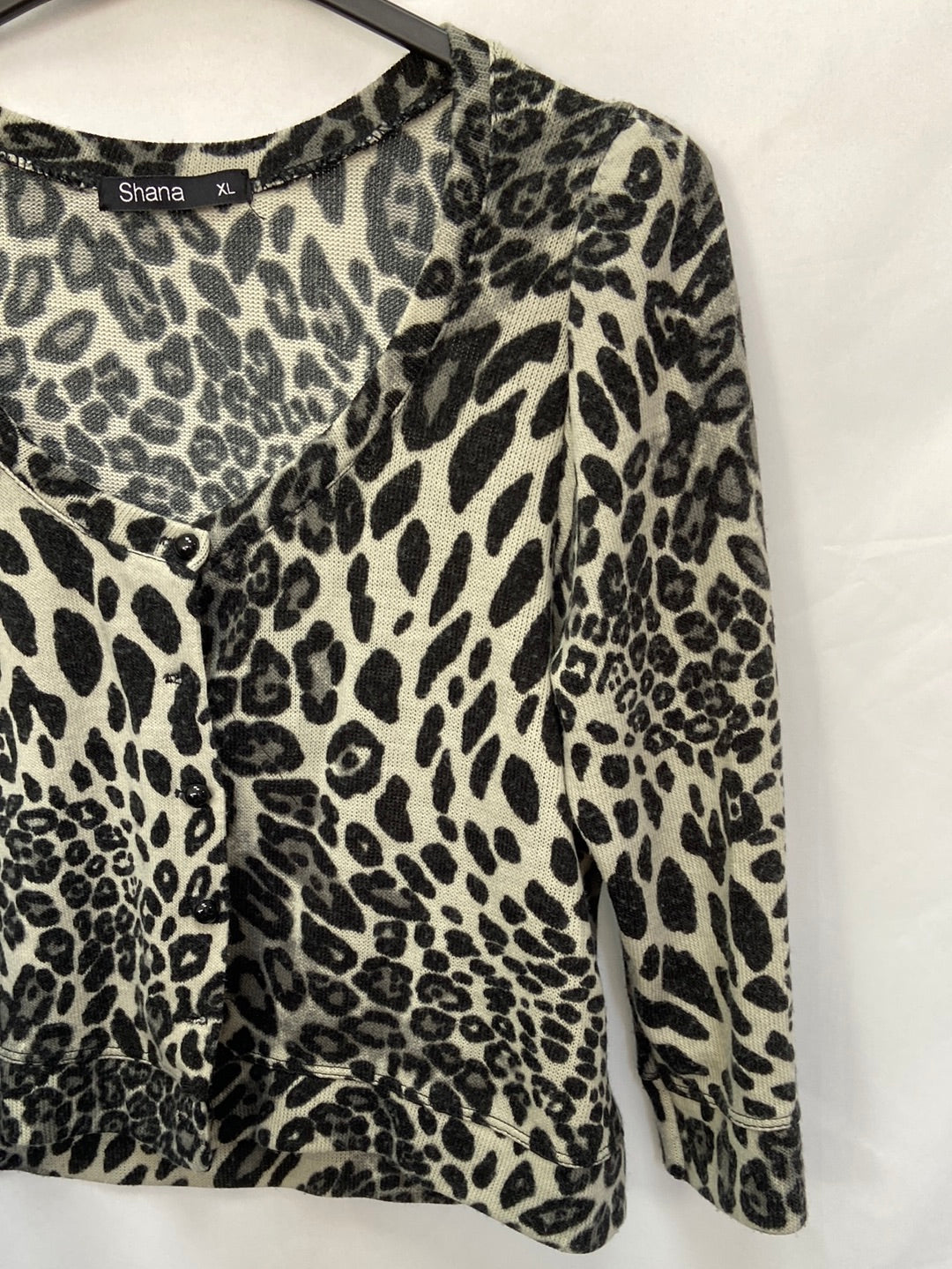 SHANA. Animal print short cardigan S.XL(m)