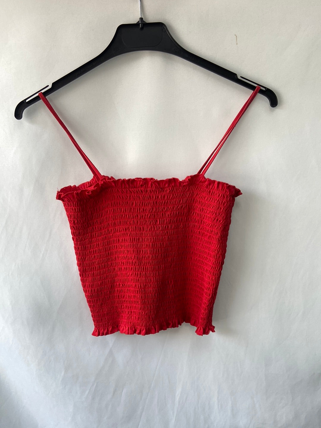 NEW LOOK. Croptop rojo T.34