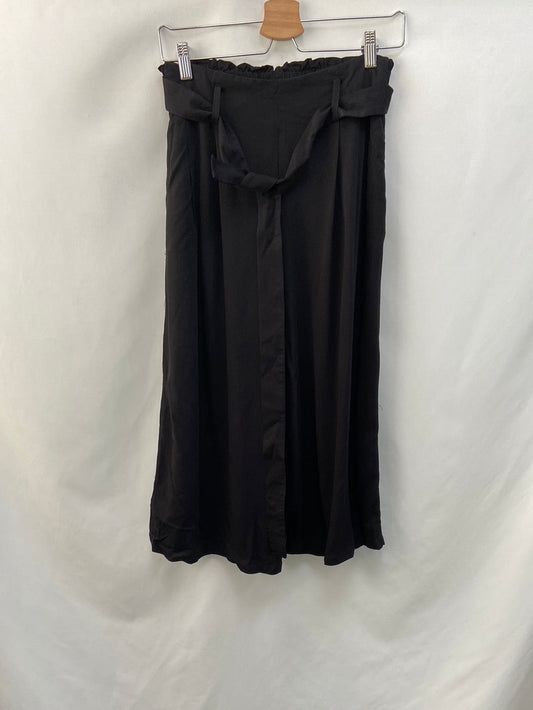 VILA. Black culottes, size 36