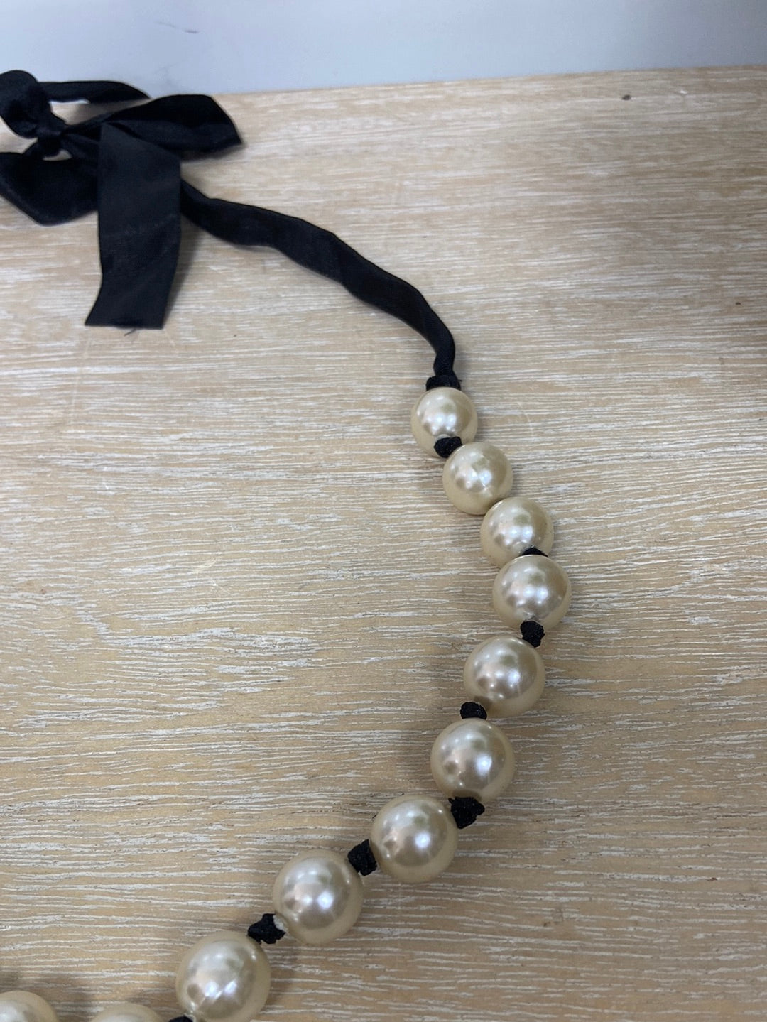 OTRAS.Collas Perlas y lazada