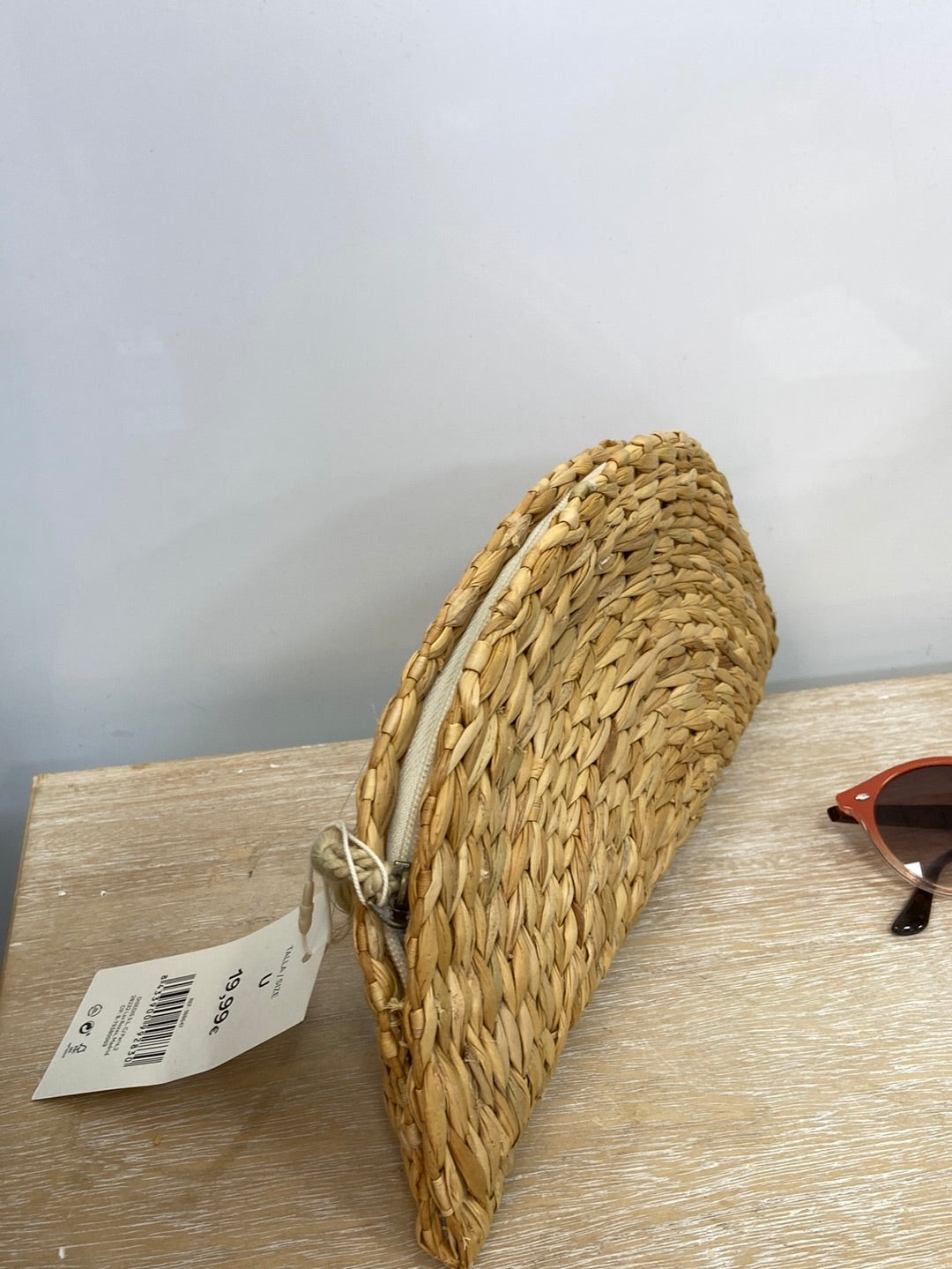 AMICHI. Raffia handbag