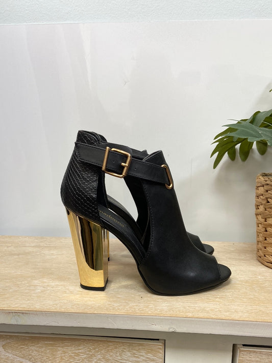 PRIMADONNA. Botín estilo sandalia tacón