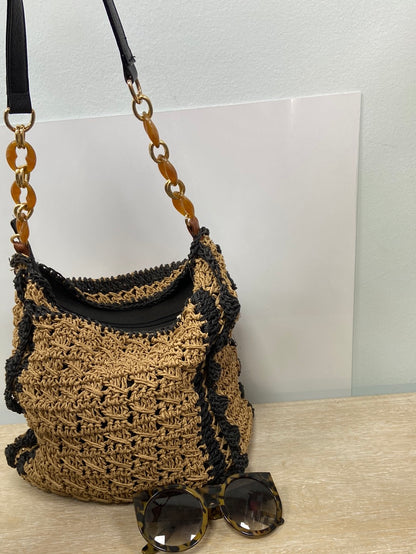 OTRAS.Bolso mimbre fluido