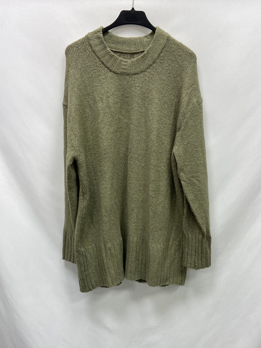 OTRAS.Jersey verde oversized TU (S/M)