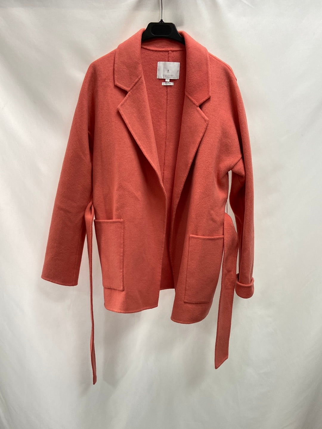 SCALPERS.Abrigo coral T.S