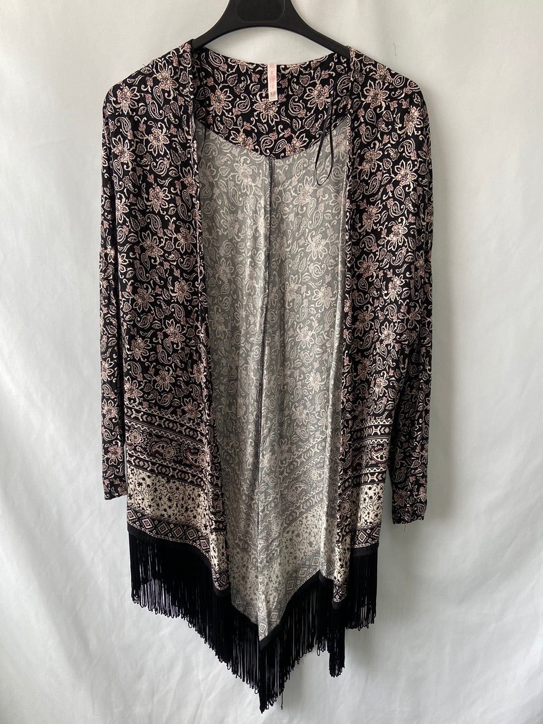 BERSHKA.Kimono flecos T.M