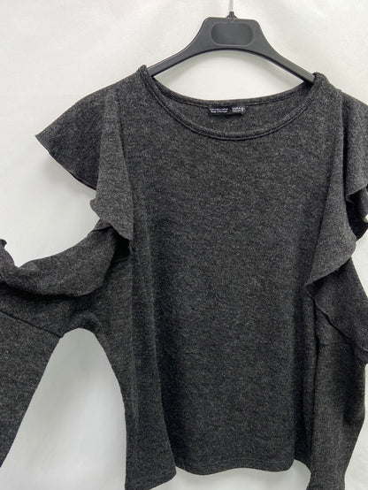 ZARA.Jersey gris hombros descubiertos T.s