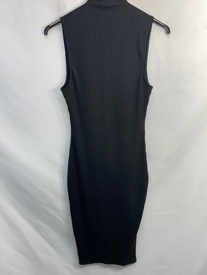 PULL&amp;BEAR.Black fitted ribbed Ts dress